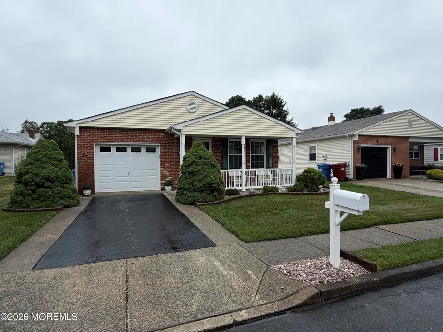 11 Saint Tropez Court, Toms River, NJ 08757 - #2