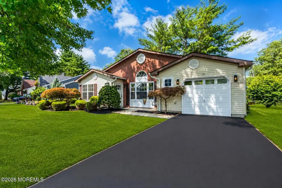 51 Linton Close, Freehold, NJ 07728 - #2