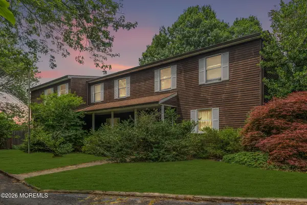 210 Church Street, Belford, NJ 07718