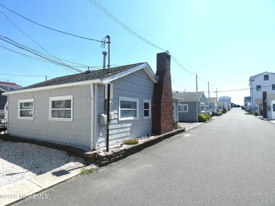 24 Chadwick Way, Lavallette, NJ 08735 - #2
