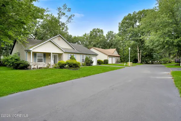 170 Morning Glory Lane, Whiting, NJ 08759