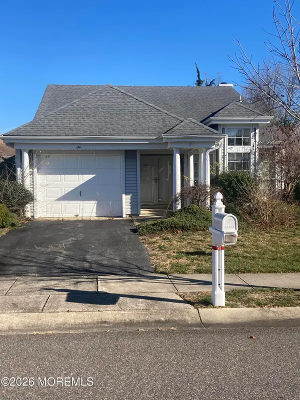 6 Mansfield Avenue, Manchester, NJ 08759