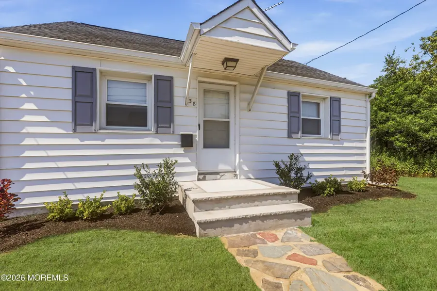 38 Collins Avenue, Port Monmouth, NJ 07758 - #2