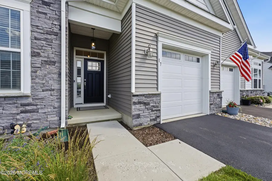 17 Saratoga Road, New Egypt, NJ 08533 - #3