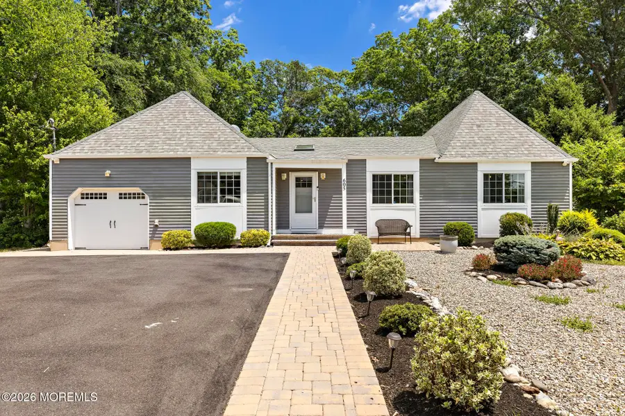 605 Duchess Court, Toms River, NJ 08753 - #3