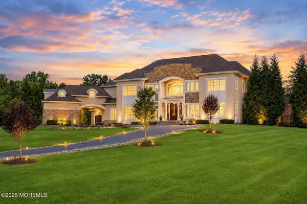 2 Hop Brook Lane, Holmdel, NJ 07733