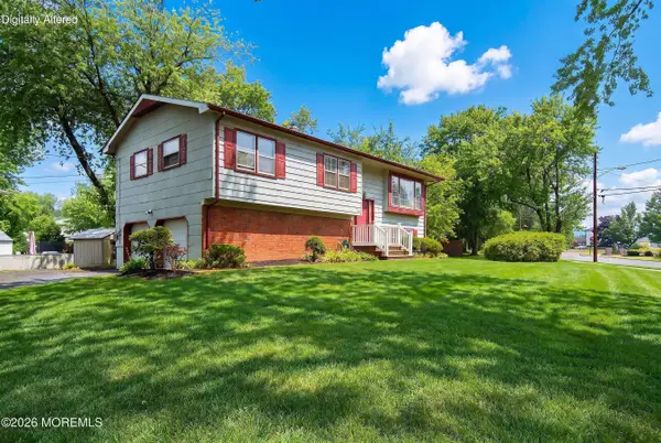 37 Daniel Drive, Matawan, NJ 07747
