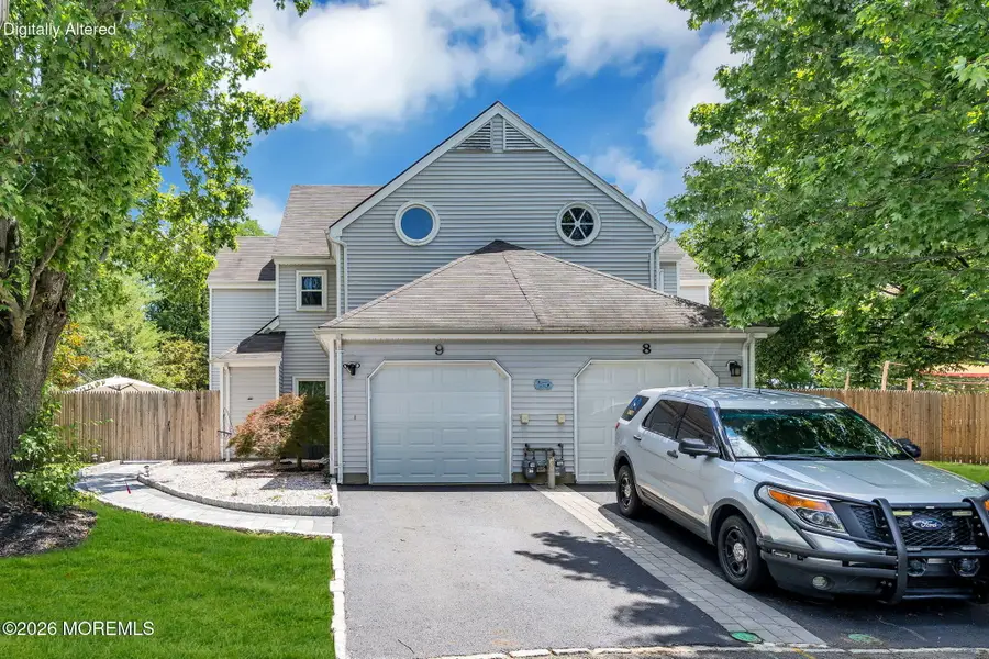 9 Frost Court, Freehold, NJ 07728 - #3