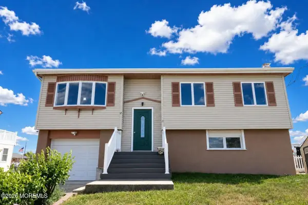 17 Delaware Drive, Little Egg Harbor, NJ 08087