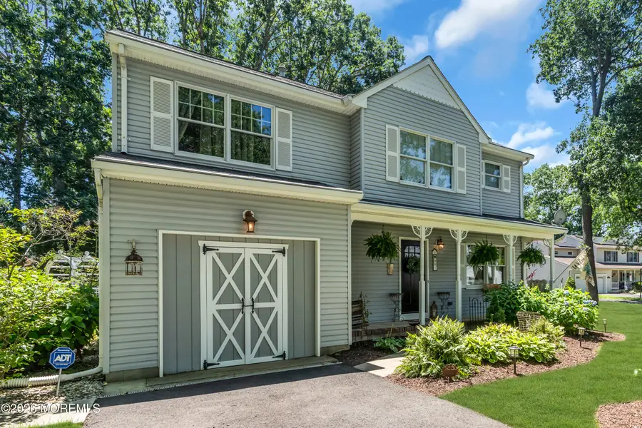 901 Roundtree Drive, Toms River, NJ 08753 - #3