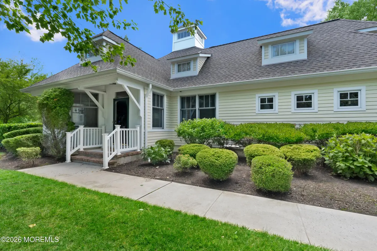 87 Thornbrooke Drive, Shrewsbury, NJ 07702 - #1