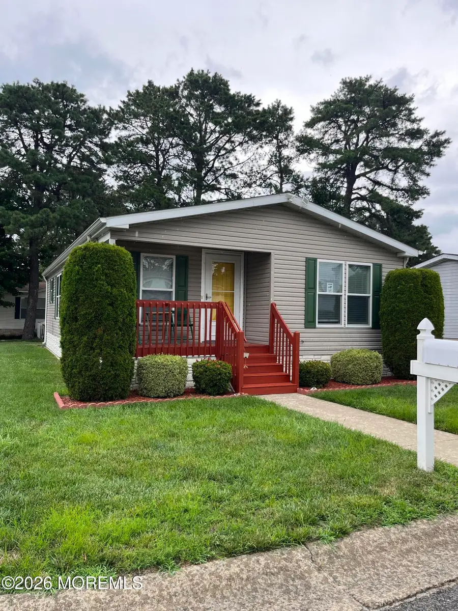 304 Kenwood Court, Whiting, NJ 08759 - #2