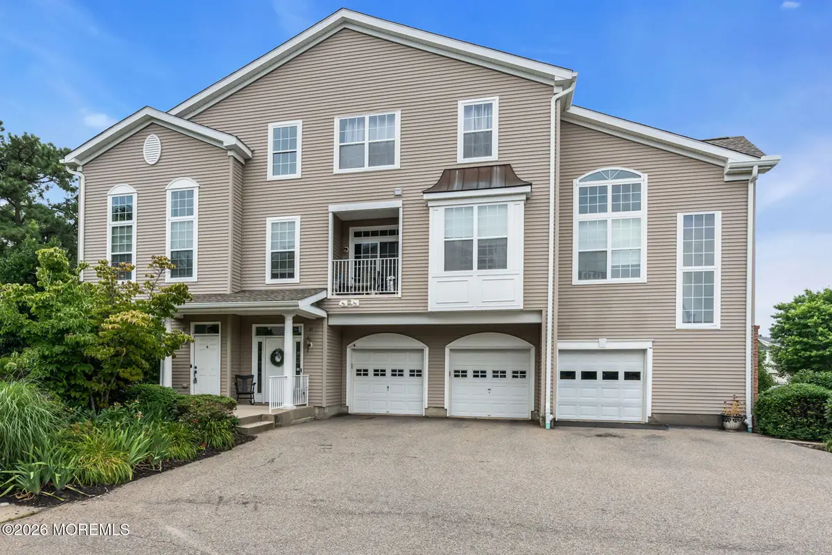 41 Bryce Lane #1401, Manahawkin, NJ 08050 - #1