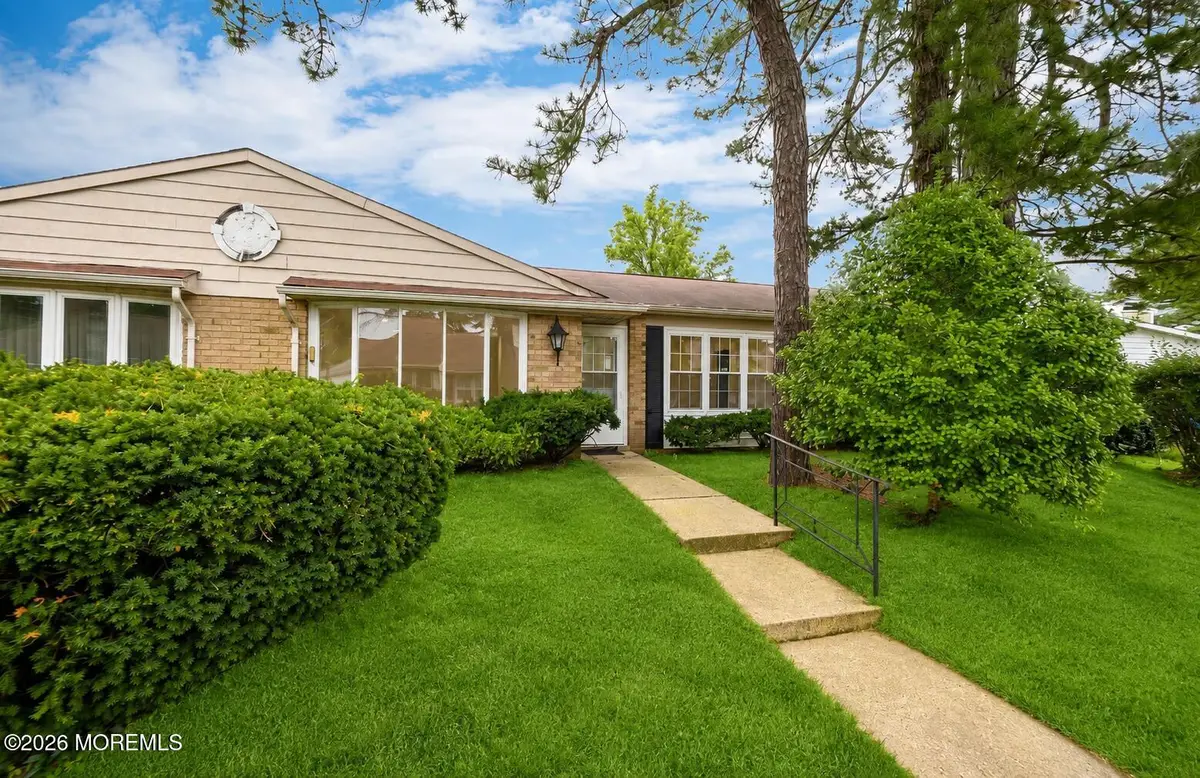 37 Cambridge Circle #B, Manchester, NJ 08759 - #1