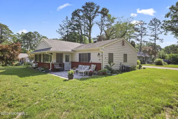 15 A Swan Street, Manchester, NJ 08759