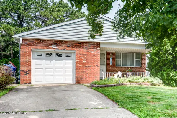 9 Madras Court, Toms River, NJ 08757
