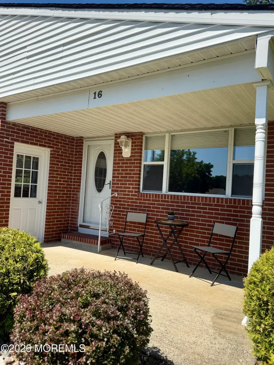 16 Brisbane Court, Toms River, NJ 08757 - #3