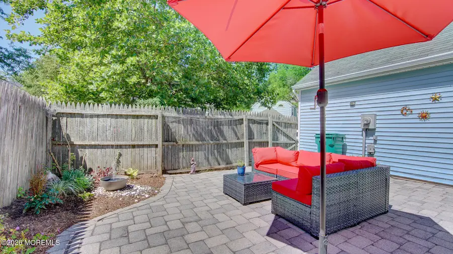 16 Whitman Court, Freehold, NJ 07728 - #3