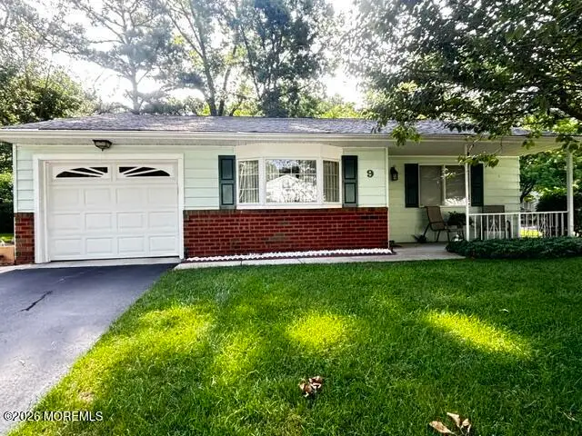 9 Louisiana Way, Whiting, NJ 08759 - #1