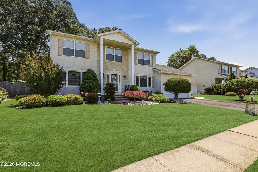 11 Bronia Street, Howell, NJ 07731 - #3