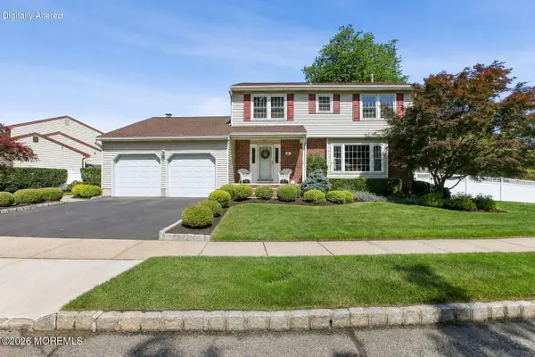 4 Van Loan Avenue, Sayreville, NJ 08872