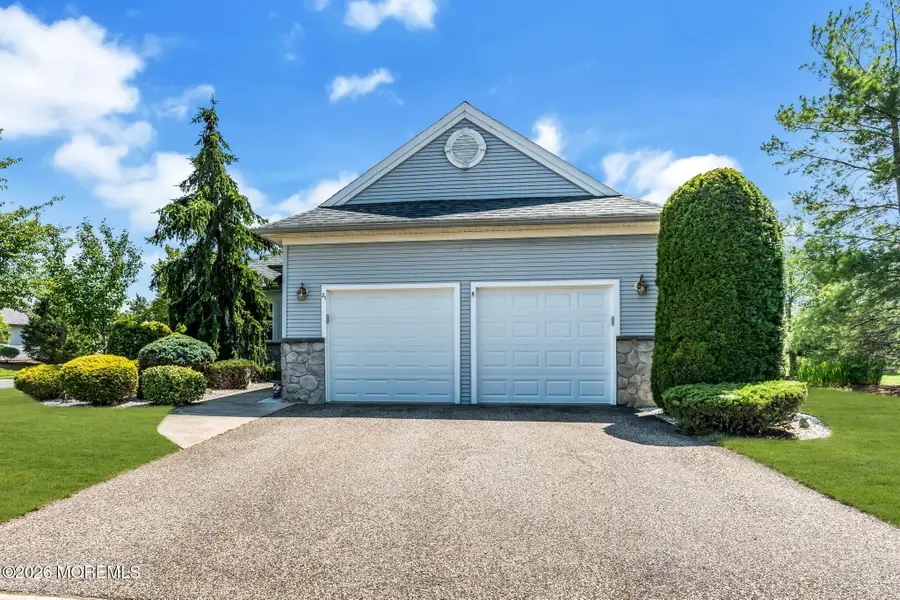 21 Chaucer Circle, Manchester, NJ 08759 - #3