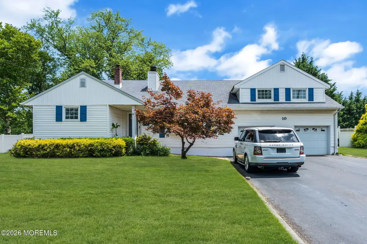 10 Homestead Place, Holmdel, NJ 07733 - #1