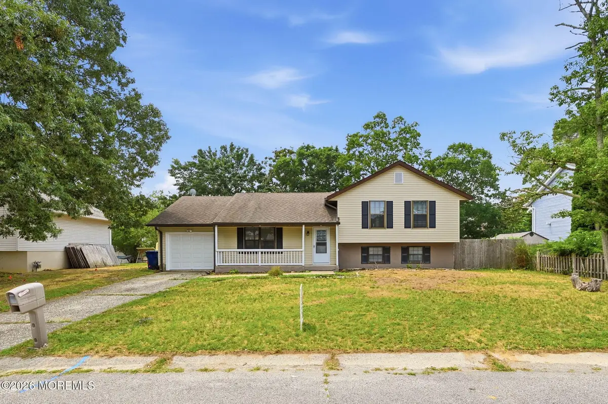 95 Hollybrook Drive, Mystic Island, NJ 08087 - #1