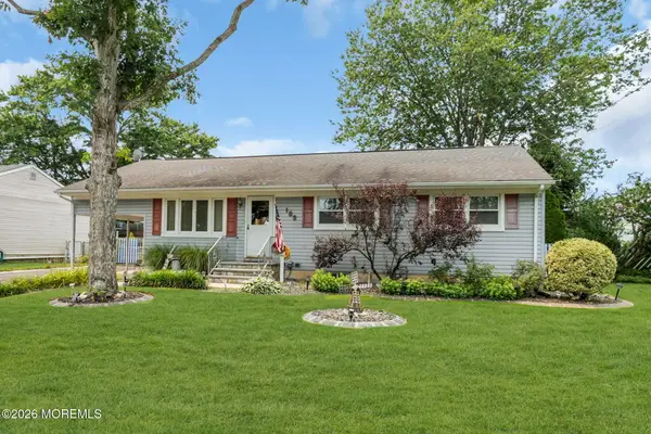 109 Redwood Place, Brick, NJ 08724