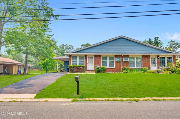 16 Sycamore Access Road, Manahawkin, NJ 08050