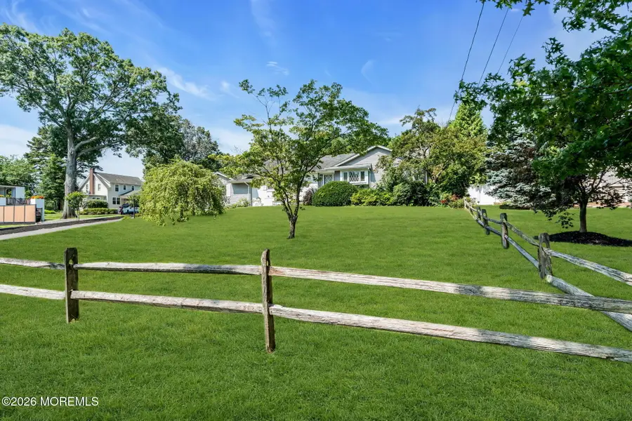 4 Dickinson Avenue, Toms River, NJ 08753 - #2