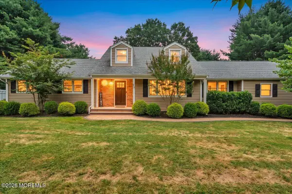 25 Nedshire Drive, Middletown, NJ 07748