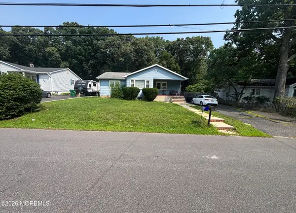 429 Shady Lane, Howell, NJ 07731