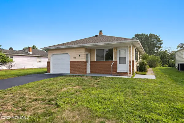 350 Barbados Drive, Toms River, NJ 08757