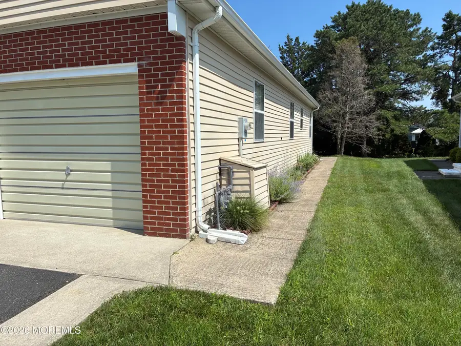 65 Woodstock Drive, Toms River, NJ 08757 - #3