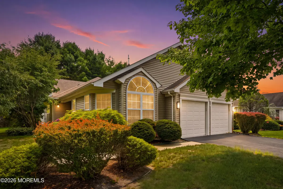 39 Valley Stream Lane, Lakewood, NJ 08701 - #1