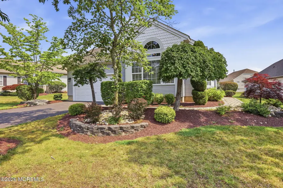 11 Narrowbrook Court, Manalapan, NJ 07726 - #2