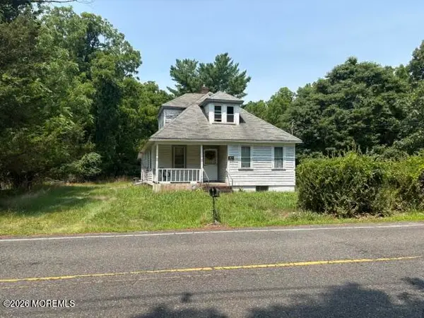 100 Ford Road, Howell, NJ 07731