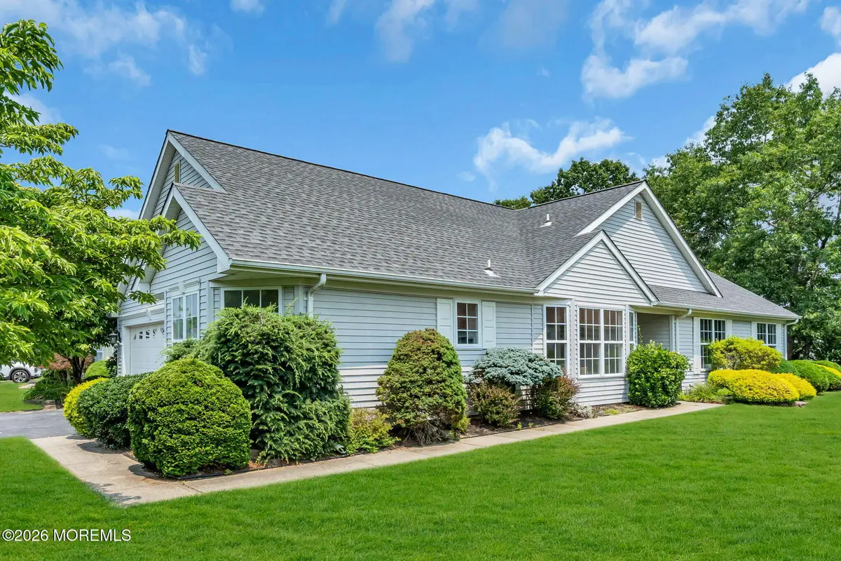 39 Strawberry Lane, Lakewood, NJ 08701 - #1
