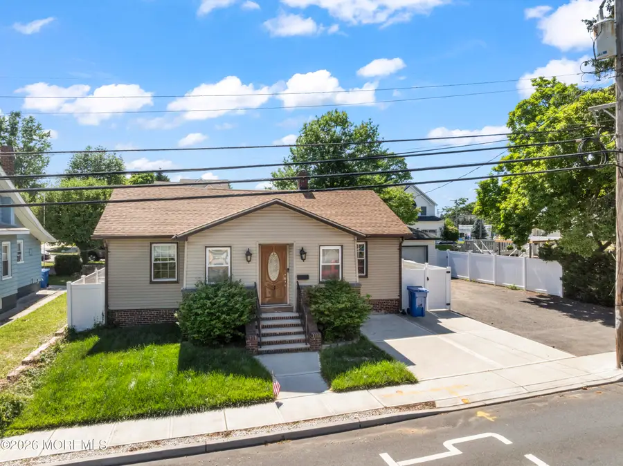 3 Minnisink Avenue, Sayreville, NJ 08872 - #2