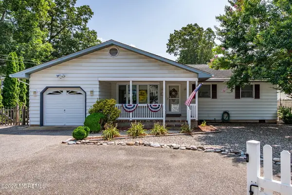 66 Leitz Boulevard, Little Egg Harbor, NJ 08087