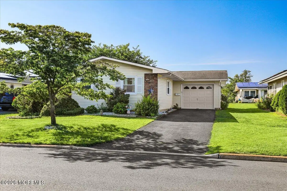 4 Phillips Road, Brick, NJ 08724 - #1