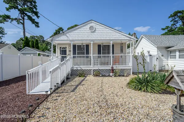 609 Parkside Avenue, Toms River, NJ 08753