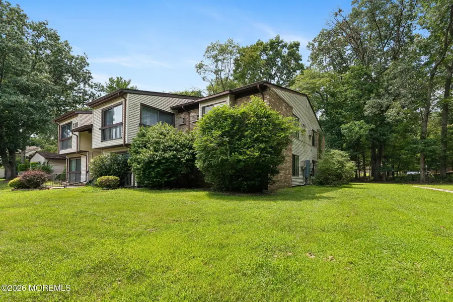 130 Amberly Drive #H, Manalapan, NJ 07726 - #2