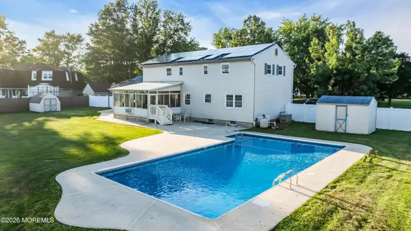 135 Coachman Drive, Freehold, NJ 07728