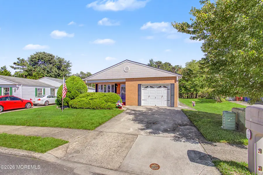 17 Freeport Court, Toms River, NJ 08757 - #3