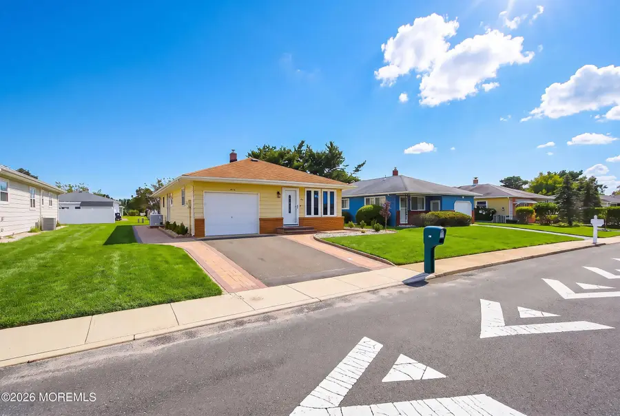 20 Tortola Street, Toms River, NJ 08757 - #2