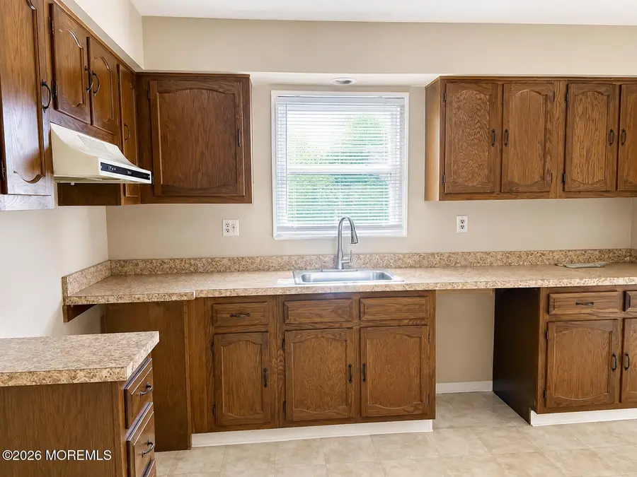 21 Clay Circle, Brick, NJ 08724 - #3