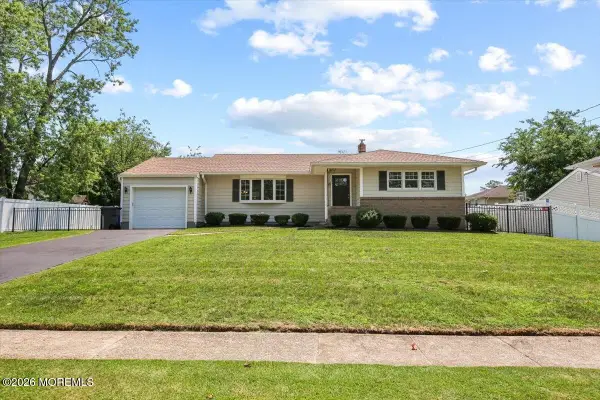 47 Marjorie Drive, Toms River, NJ 08755