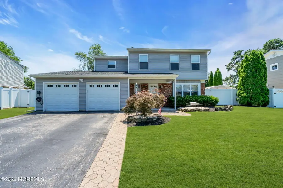 40 Kiwi Loop, Howell, NJ 07731 - #2